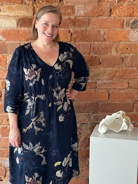 Ina Jaenicke Ina Jaenicke - Dipl.-bild. Künstlerin Plastik/Keramik